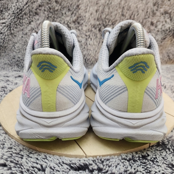 Hoka One One Clifton 9 Athletic Running Blue Pink Sneaker Women's Size 8.5 B - Picture 7 of 9